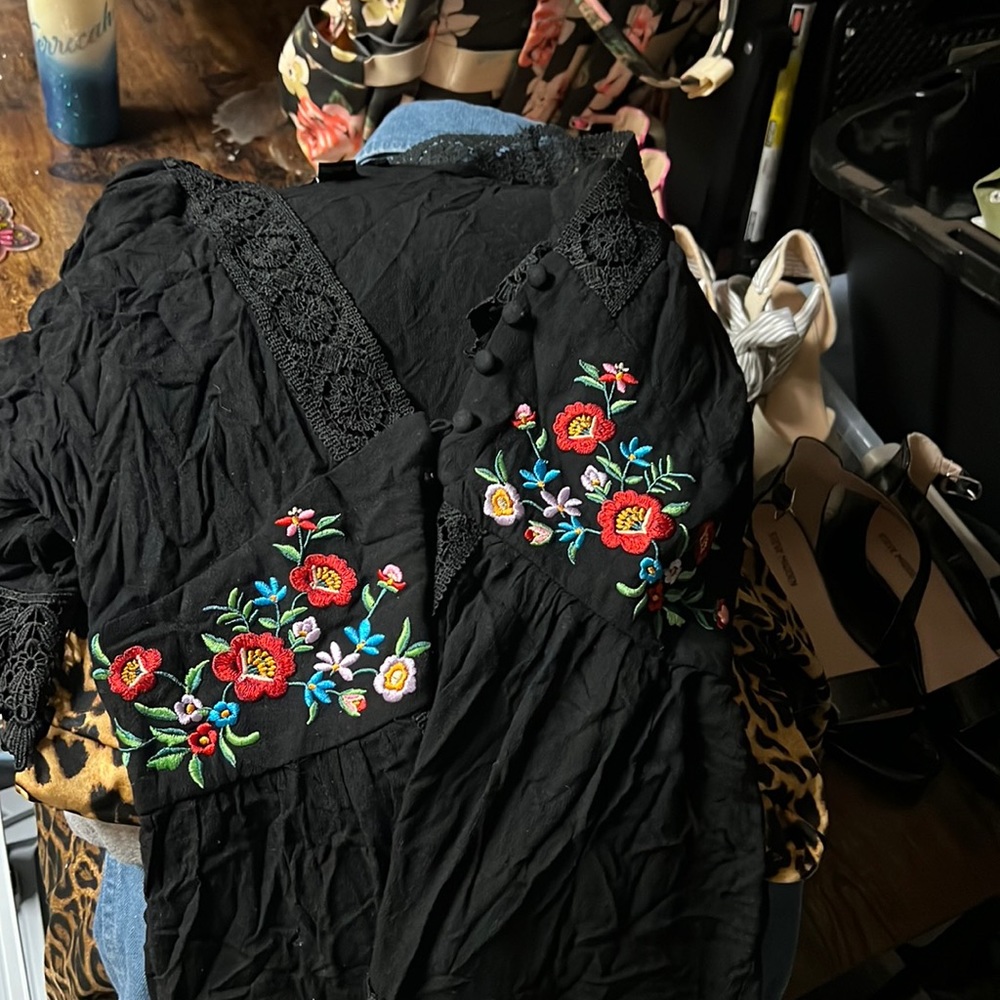 Long open dress with buttons. Small